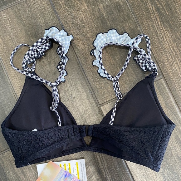 Black and White Bikini Top Medium - Picture 4 of 9